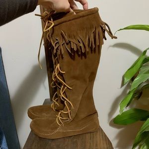 Minnetonka Moccasins knee high boots